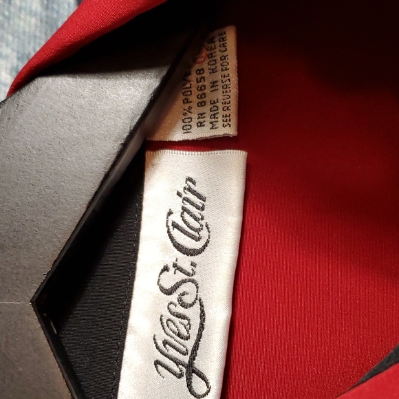 Vintage | Yves St. Clair 80s Career Wear Red and Black Power Blouse - Picture 2 of 10